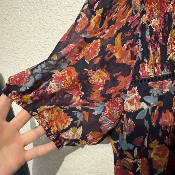 THML Vibrant Floral Blouse - Navy and Orange - Picture 2 of 8